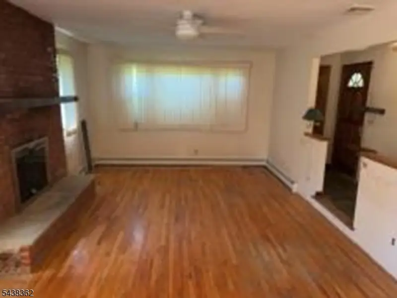 16 W Owassa Tpke, Frankford, NJ 07860 - #3
