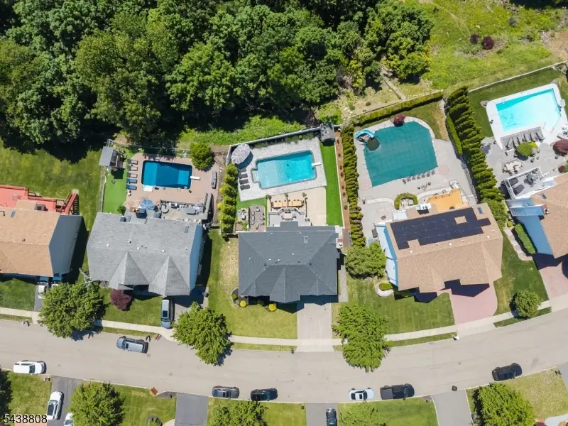 22 Fox Boro Rd, Wayne, NJ 07470 - #3