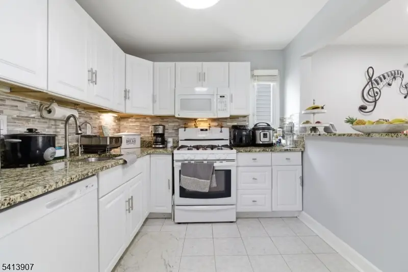 32 Cedar Ave, Elizabeth, NJ 07202 - #1