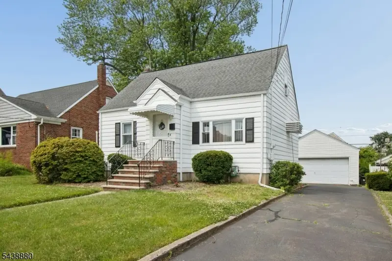 430 Myrtle Ave, Roselle Park, NJ 07204 - #1