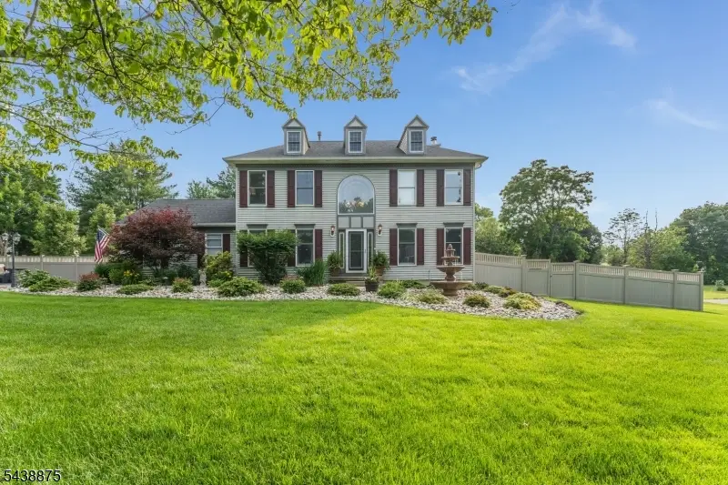 2 Saint Andrews Dr, Washington, NJ 07882 - #3