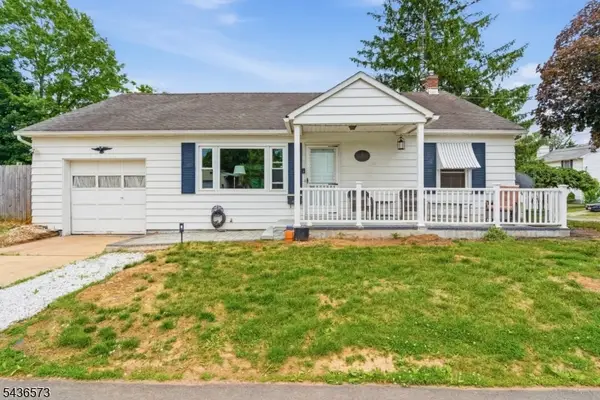 1 Pearl Pl, Franklin Twp., NJ 08873