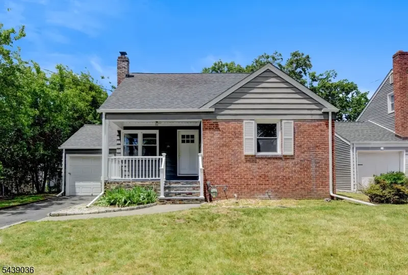 1156 Gruber Ave, Union, NJ 07083 - #1