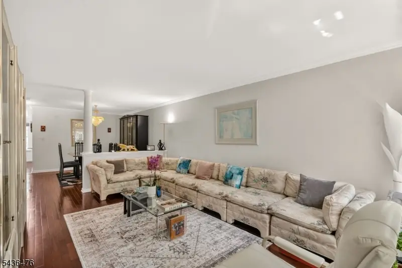 3006 Johnson Cir, Bridgewater, NJ 08807 - #3