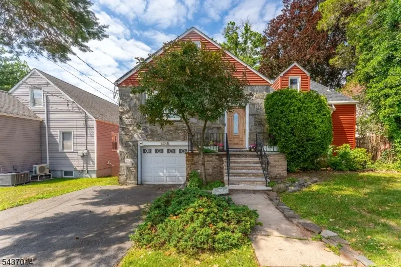 2246 Hobart St, Union, NJ 07083 - #1