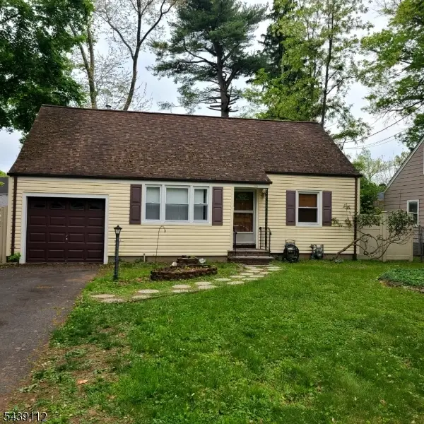 115 Parkside Rd, Plainfield City, NJ 07060