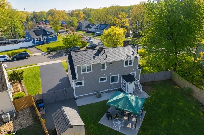 818 Sterling St, Plainfield, NJ 07062 - #3