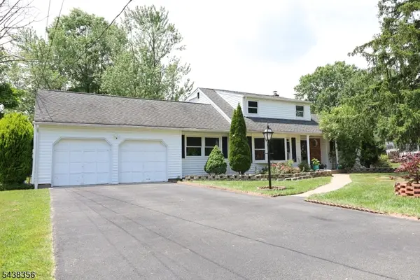 70 Knoll Rd, Parsippany-Troy Hills Twp., NJ 07054
