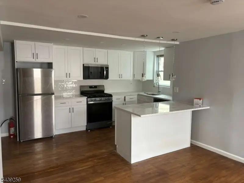 64 S Jefferson St, City Of Orange, NJ 07050 - #3