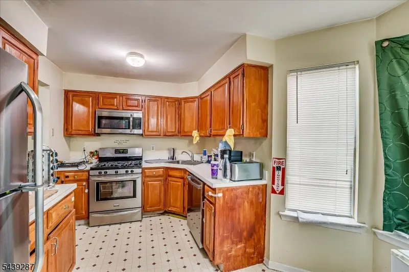 1702 Amanda Ct, Piscataway, NJ 08854 - #3