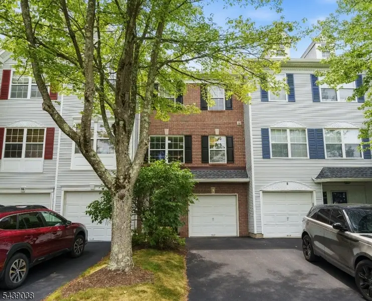 9 Knox Ct., Basking Ridge, NJ 07920 - #1