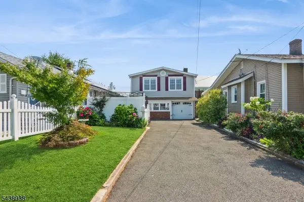 221 Madison St, Linden City, NJ 07036