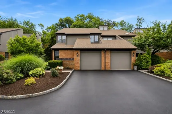 9 Shelley Pl, Morris Twp., NJ 07960