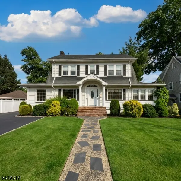 925 Bryant St, Rahway City, NJ 07065