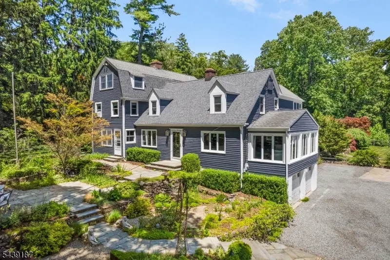 61 Tingley Rd, Mendham, NJ 07945 - #1