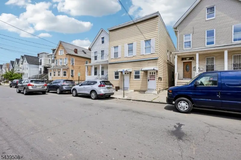 523 Franklin St, Elizabeth, NJ 07206 - #2