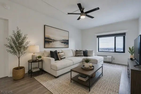 1 Carriage City Plz #1513, Rahway City, NJ 07065