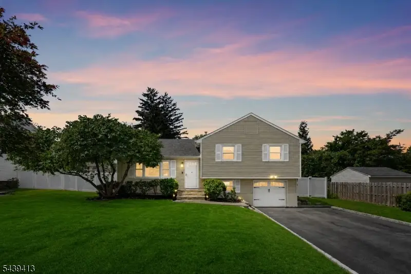 13 Cedar St, East Hanover, NJ 07936 - #2