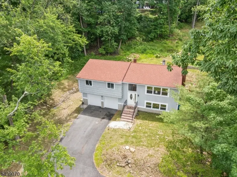 403 E Shore Trl, Lake Mohawk, NJ 07871 - #3