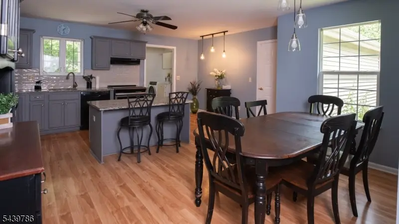 7 Woodland Hills Dr, Vernon, NJ 07461 - #3