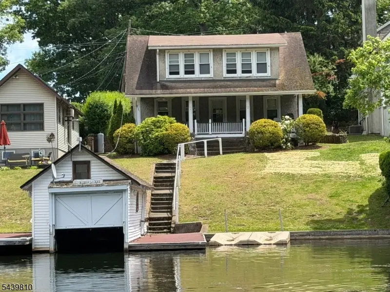 66 W River Styx Rd, Hopatcong, NJ 07843 - #1