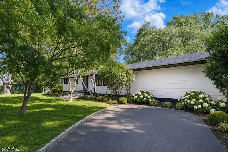 26 Bentley Rd, Monroe, NJ 08831 - #3