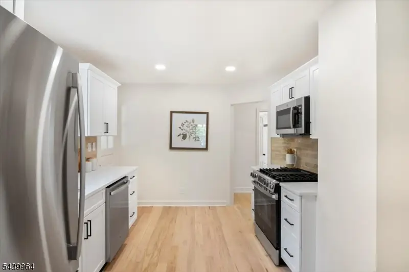 231 Milltown Rd, East Brunswick, NJ 08816 - #3
