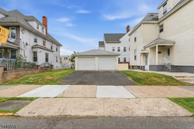 411 15th Ave, Paterson, NJ 07504 - #3