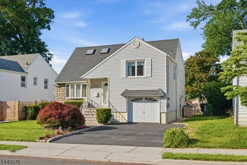 2737 Meister Ave, Union, NJ 07083 - #2