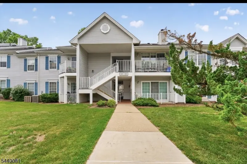 3910 Graham Ct, Bridgewater, NJ 08807 - #1