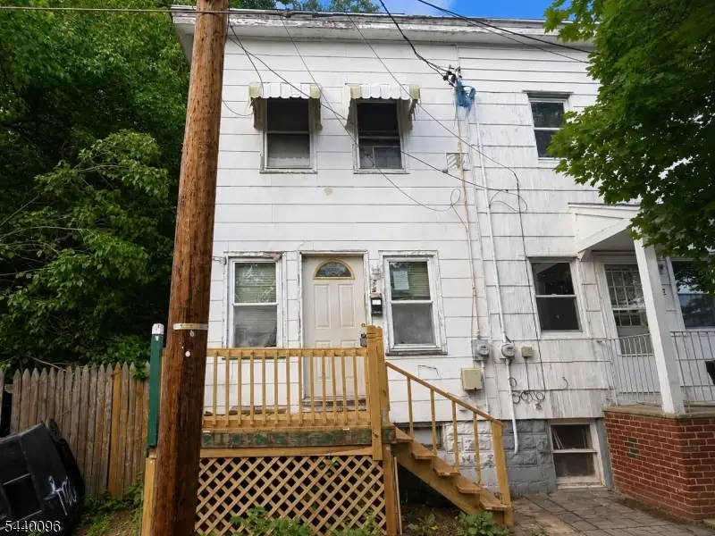 24 Johannis Pl, Plainfield, NJ 07063 - #1