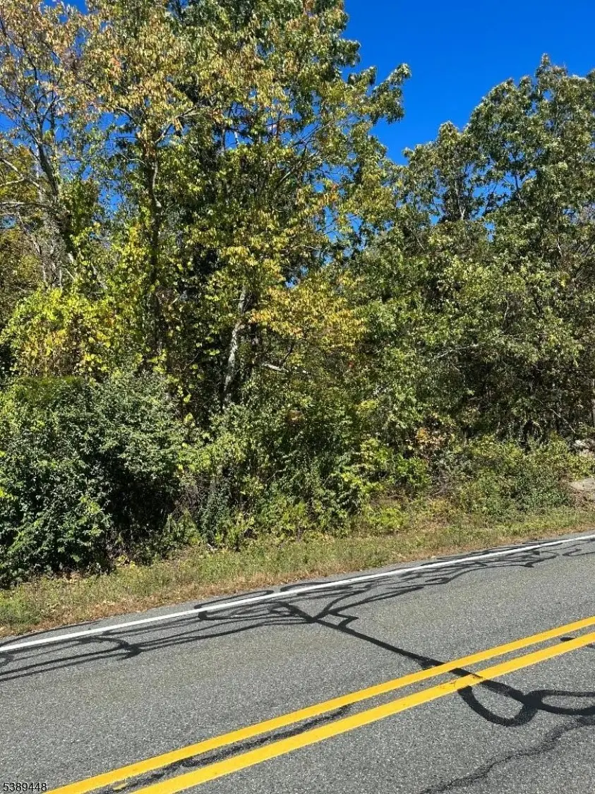 17 W Owassa Tpke, Frankford, NJ 07860 - #3