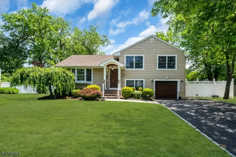 10 Deborah Way, Fanwood, NJ 07023 - #1
