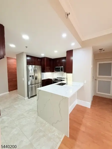 1 Carriage City Plz #908, Rahway, NJ 07065 - #1