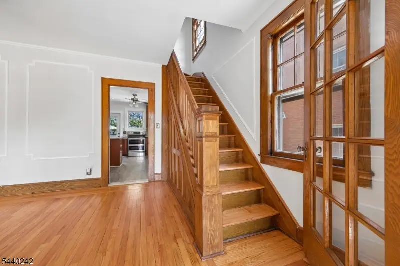 659 Raritan Rd, Cranford, NJ 07016 - #3