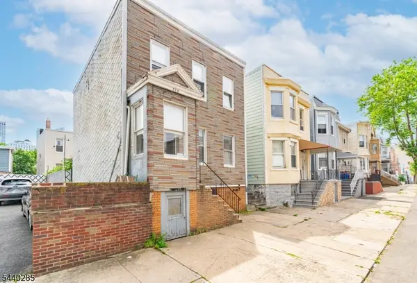 205 Beacon Ave, Jersey City, NJ 07306