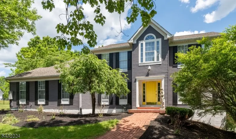 3 Shannon Way, Raritan, NJ 08822 - #1