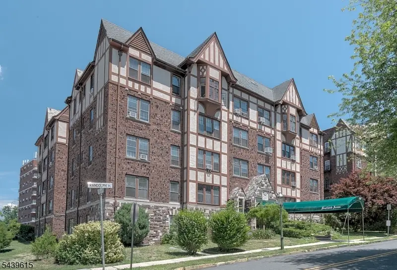 55 Randolph Place Unit 200 #200, Orange, NJ 07079 - #2