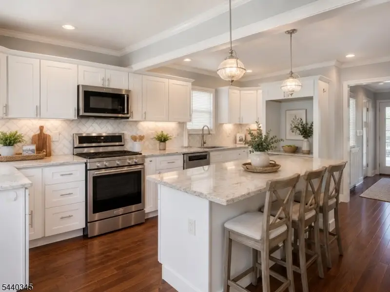 634 Sherman Ave, Roselle Park, NJ 07204 - #1