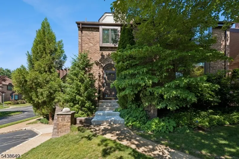 7 Christina Ct, Madison, NJ 07940 - #1