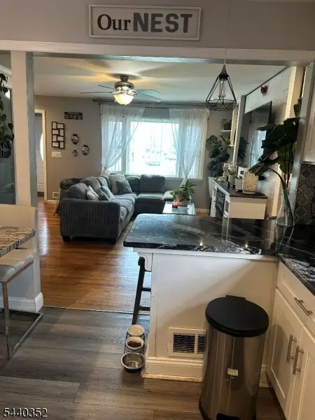 422 W Linden Ave, Linden, NJ 07036 - #3