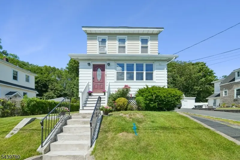 264 Getty Ave, Clifton, NJ 07011 - #1