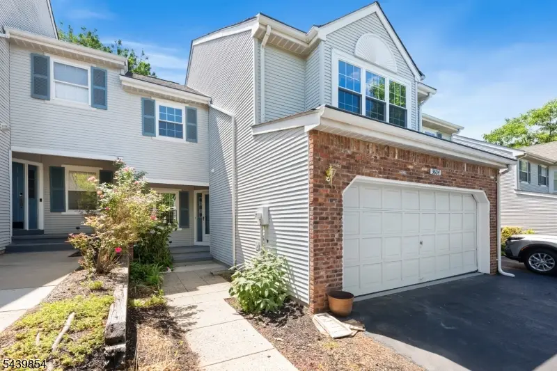 3804 Vroom Dr, Bradley Gardens, NJ 08807 - #1