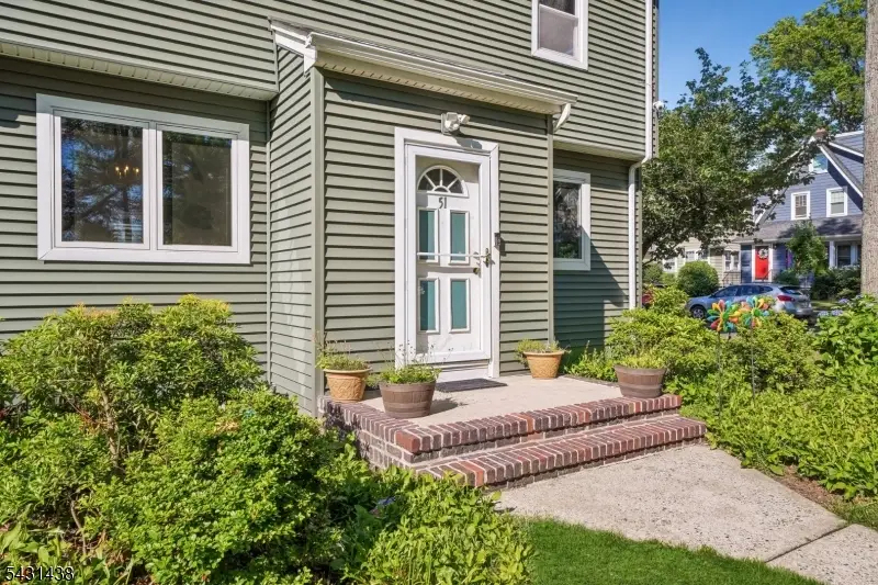 51 Meadowbrook Place, South Orange Village, NJ 07079 - #3