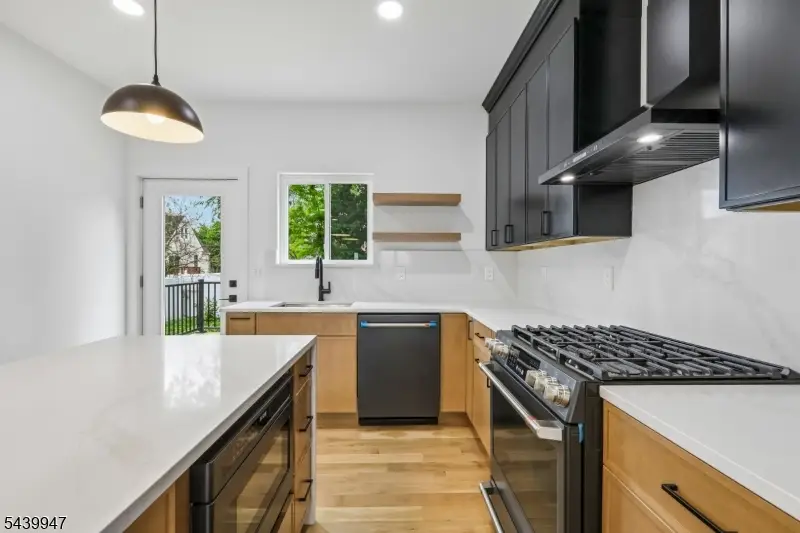 58 Fern St, Edison, NJ 08817 - #2