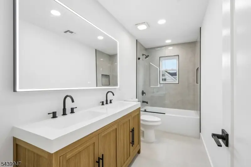58 Fern St, Edison, NJ 08817 - #3