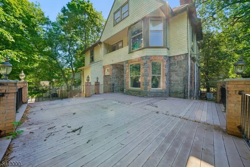 279 Scotland Rd, South Orange Village, NJ 07079 - #1
