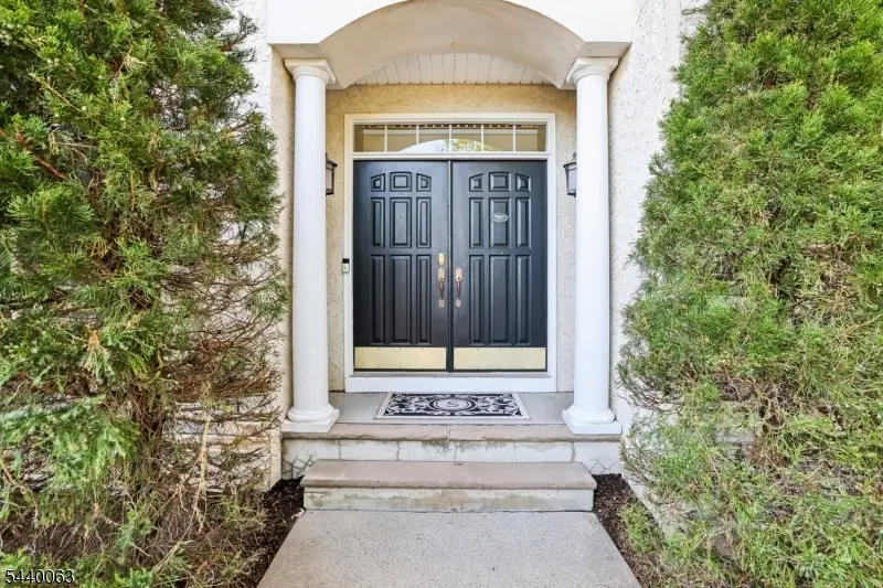 17 Coggins Ln, West Orange, NJ 07052 - #3