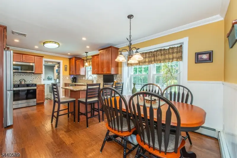 8 Clearfield Rd, Succasunna, NJ 07876 - #3