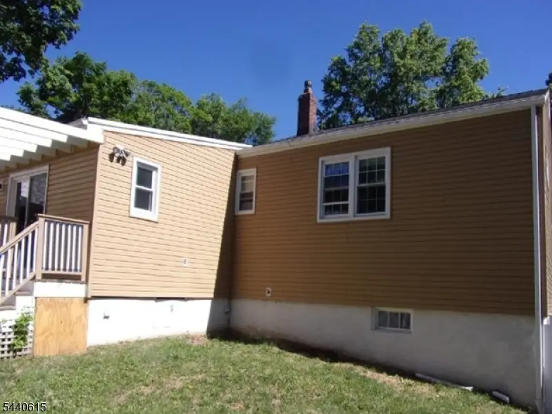38 Porter Rd, Pleasantdale, NJ 07052 - #2